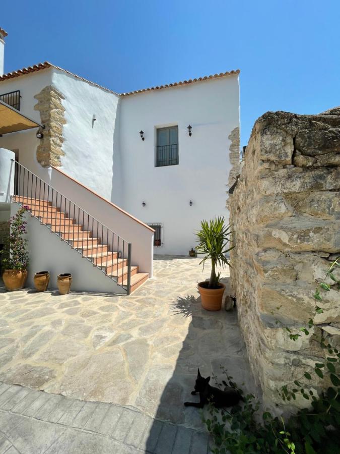 Cortijo Las Angosturas Montefrío Extérieur photo